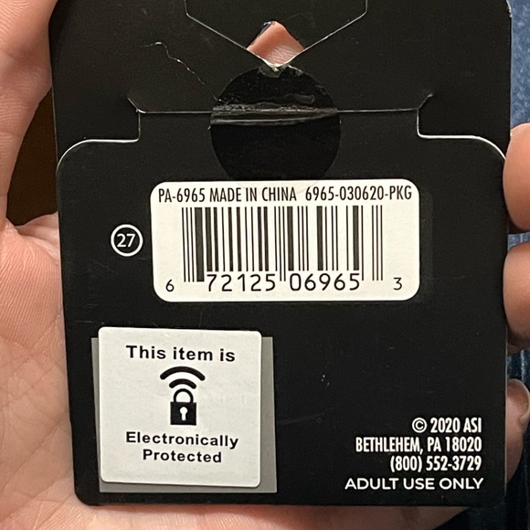 Jasmine Lane 18” silver cat and moon necklace - Picture 3 of 3